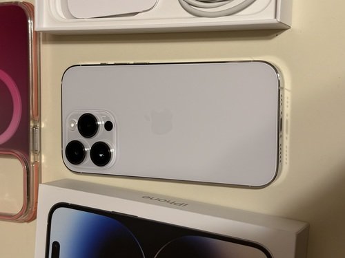 Unlocked IPHONE 14 pro max 256gb and IPhone 14 Pro 256gb