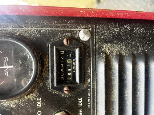 Lincoln Ranger 8 Welding Machine with Bottles 