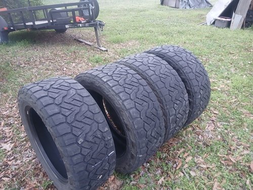 4-275/55/20 Nitto Recon Grappler a/t tires