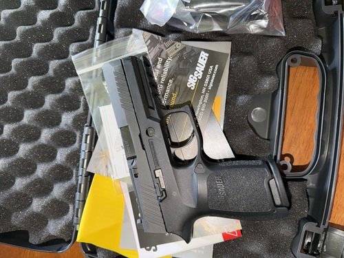 Sig Sauer P320 9mm