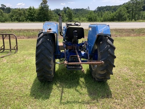 TRACTOR FOR SALE 