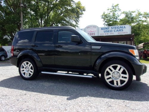 DODGE NITRO 