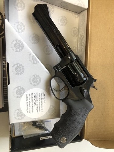 Taurus Model 94 .22lr Revolver LNIB