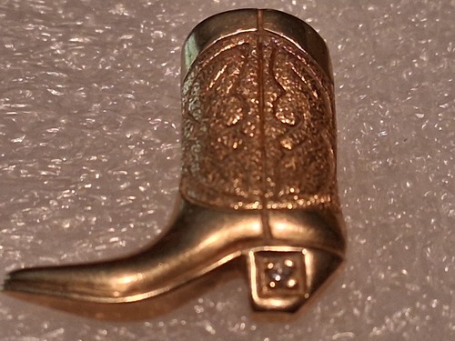 14K Gold Charm(...