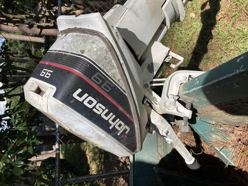 14.5 foot Duracraft boat