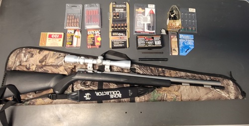 Thompson Center Black Diamond muzzle loader with everything pictured 