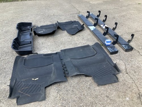 2017. Chevy crew cab accessories 