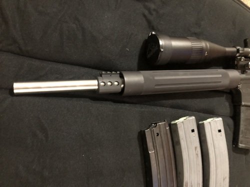 DPMS A-15 5.56 w/Stainless Bull Barrel, mags, scope & case