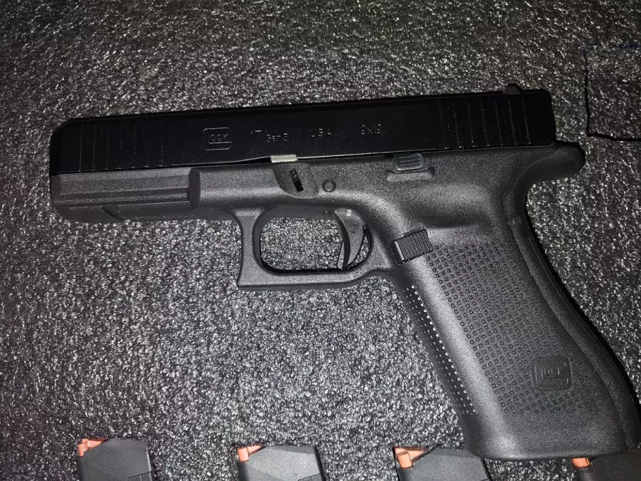 GLOCK 17 gen5