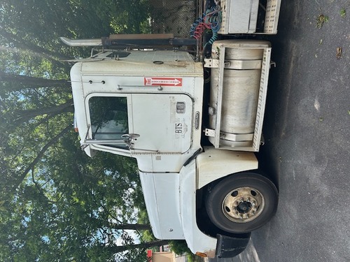 1998 Freightliner 120