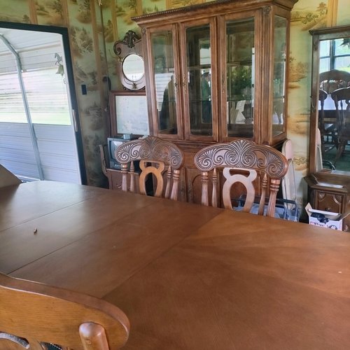 Broyhill Oak  Hutch and table